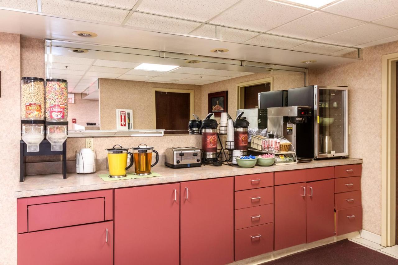 Red Roof Inn Morehead Extérieur photo