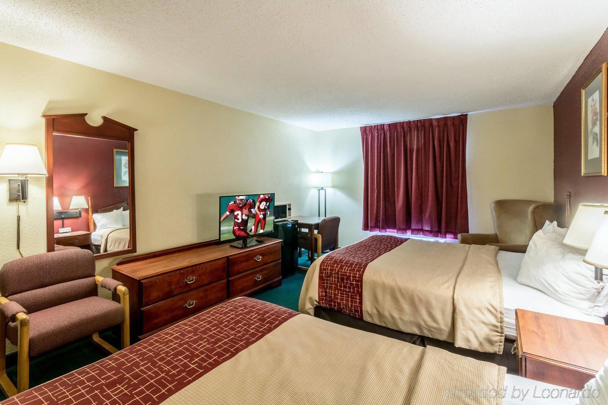 Red Roof Inn Morehead Extérieur photo